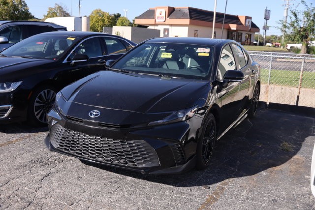 Toyota Camry Vehicle Image 04