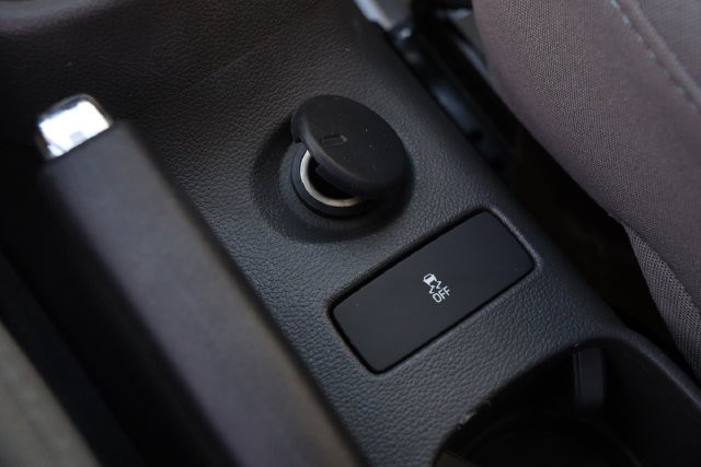 Chevrolet Sonic Vehicle Full-screen Gallery Image 21