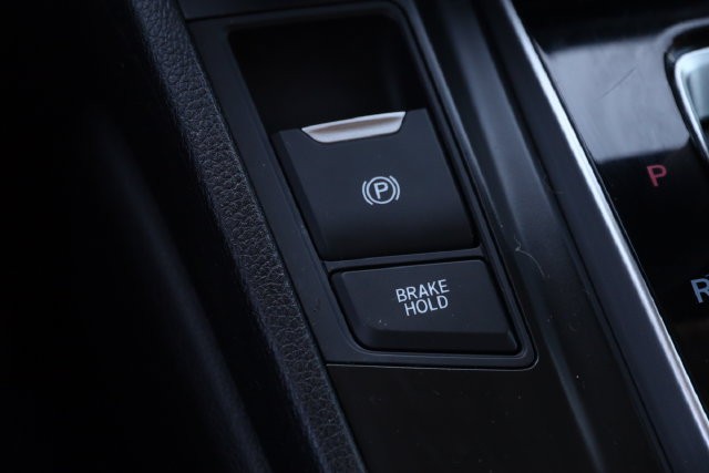 Honda CR-V Vehicle Image 22