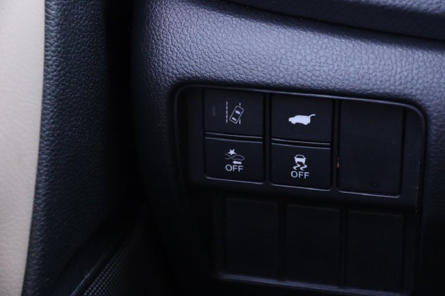 Honda CR-V Vehicle Image 23