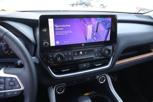 Toyota Grand Highlander Vehicle Image 17