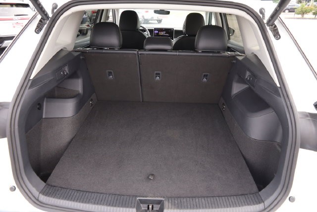 Volkswagen Tiguan Vehicle Image 07