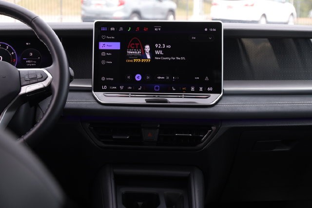 Volkswagen Tiguan Vehicle Image 23