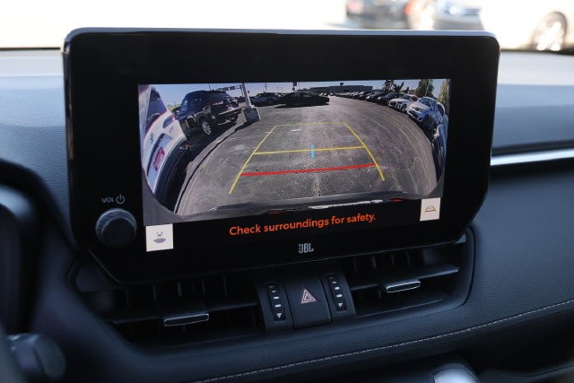 Toyota RAV4 Vehicle Image 19