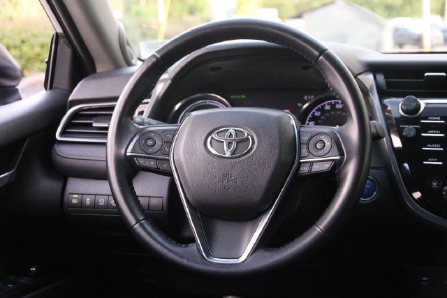 Toyota Camry Vehicle Image 25