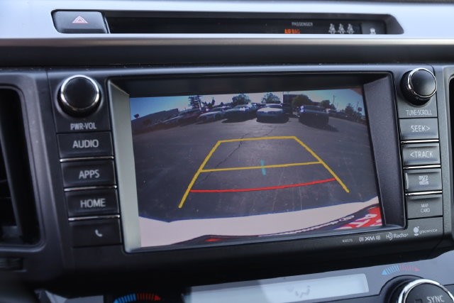 Toyota RAV4 Vehicle Image 18