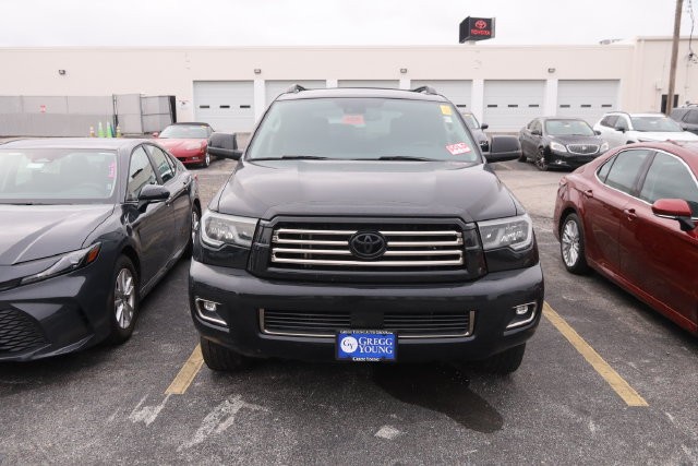 Toyota Sequoia Vehicle Image 03