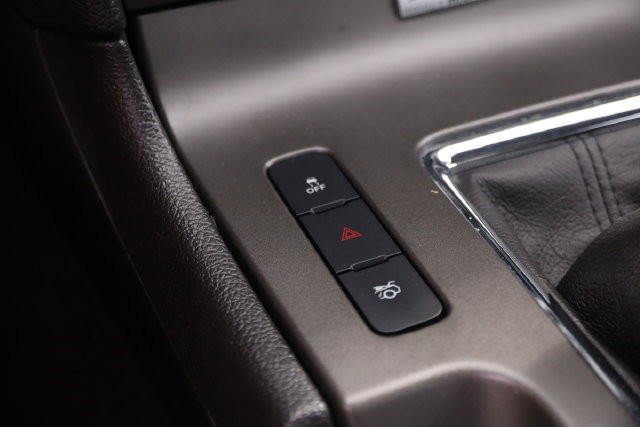 Ford Mustang Vehicle Image 15