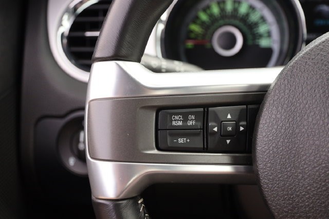 Ford Mustang Vehicle Image 19