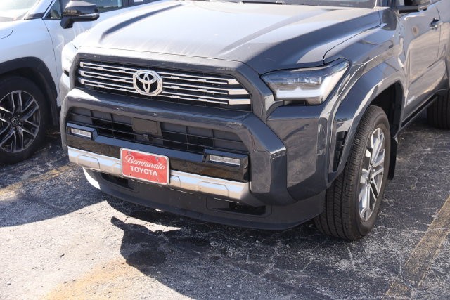 Toyota 4Runner Vehicle Image 05
