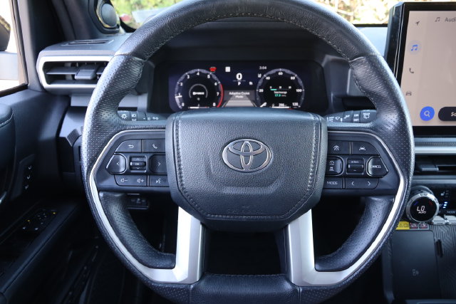 Toyota 4Runner Vehicle Image 12