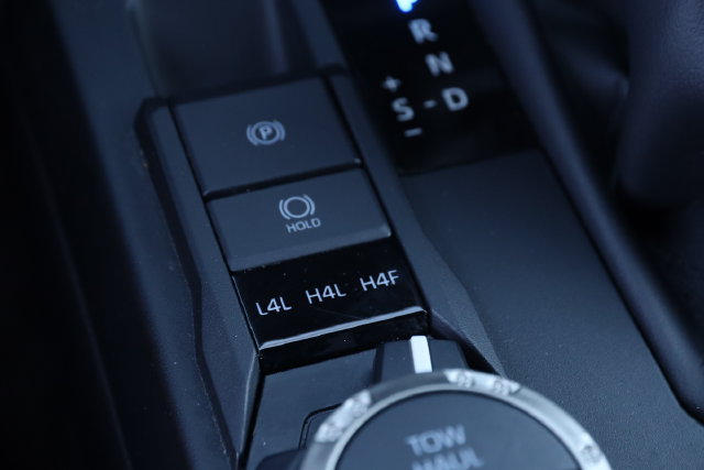 Toyota 4Runner Vehicle Image 23