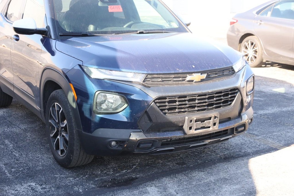 Chevrolet Trailblazer Vehicle Full-screen Gallery Image 02