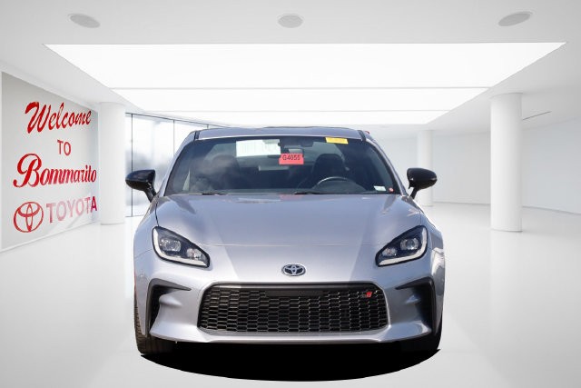 Toyota GR86 Vehicle Image 04