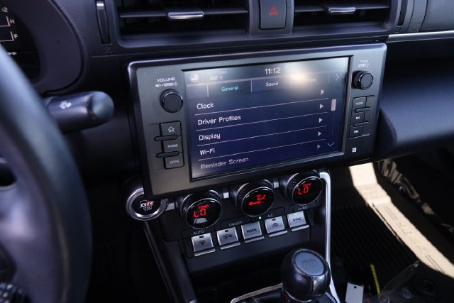 Toyota GR86 Vehicle Image 15