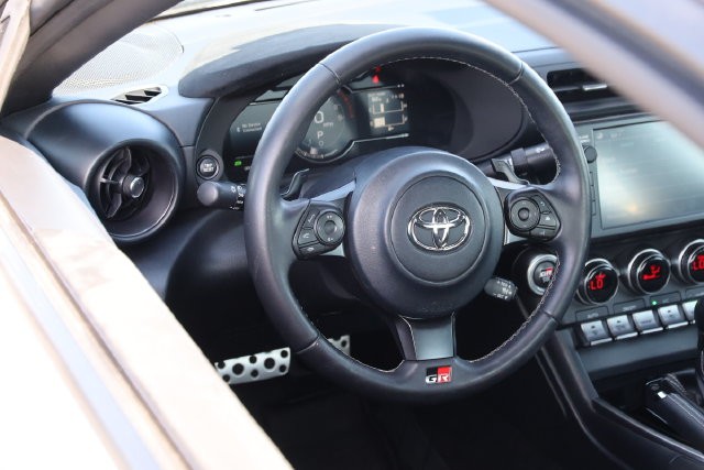 Toyota GR86 Vehicle Image 23
