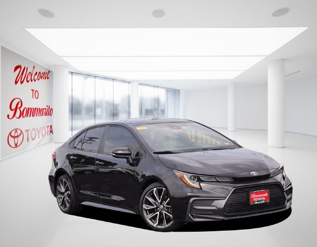 Toyota Corolla Vehicle Full-screen Gallery Image 2