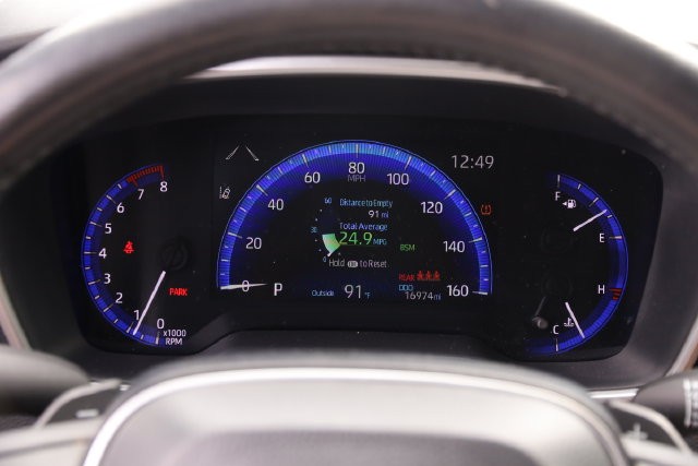 Toyota Corolla Vehicle Full-screen Gallery Image 14