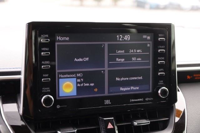 Toyota Corolla Vehicle Full-screen Gallery Image 17