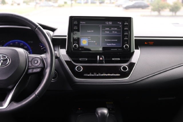 Toyota Corolla Vehicle Full-screen Gallery Image 26