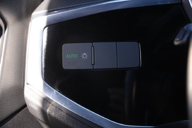 Audi Q3 Vehicle Image 19