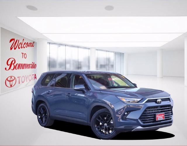 Toyota Grand Highlander Vehicle Image 02
