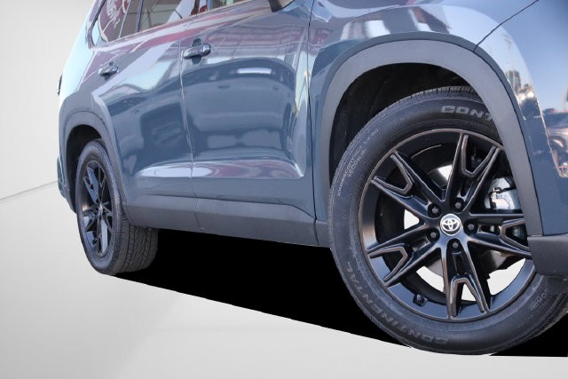Toyota Grand Highlander Vehicle Image 03