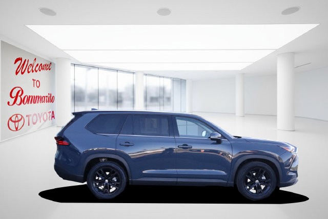 Toyota Grand Highlander Vehicle Image 05
