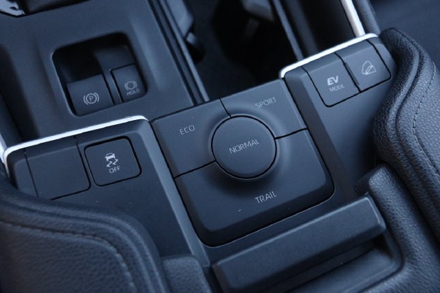 Toyota Grand Highlander Vehicle Image 23