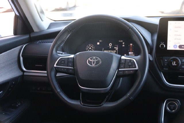 Toyota Grand Highlander Vehicle Image 28