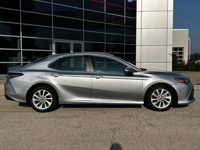 Used 2022 Toyota Camry LE with VIN 4T1C11AK9NU656662 for sale in Milwaukee, WI