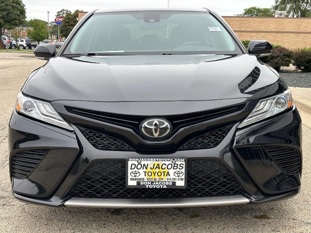 Used 2020 Toyota Camry XSE with VIN 4T1K61AK3LU932196 for sale in Milwaukee, WI