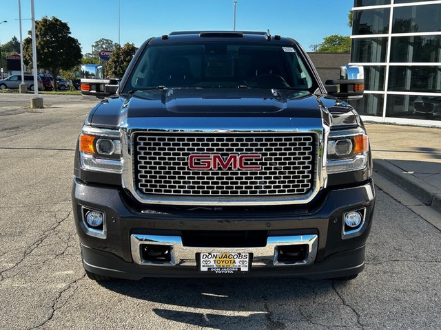 Used 2016 GMC Sierra 3500 Denali HD Denali with VIN 1GT42YE83GF108337 for sale in Milwaukee, WI