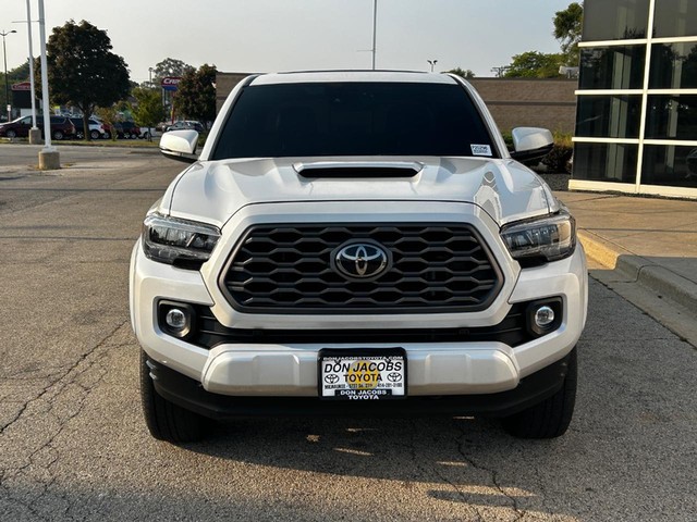 Used 2021 Toyota Tacoma TRD Sport with VIN 3TYCZ5AN0MT034313 for sale in Milwaukee, WI