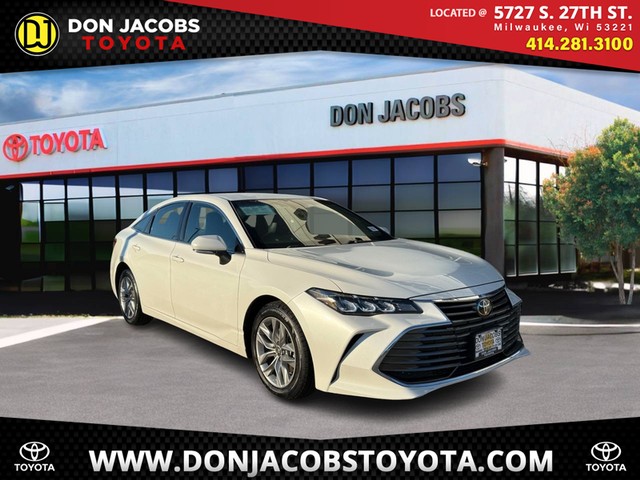 2022 Toyota Avalon XLE at Don Jacobs Toyota in Milwaukee WI