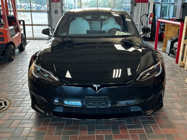 Used 2023 Tesla Model S Plaid with VIN 5YJSA1E61PF515089 for sale in Milwaukee, WI