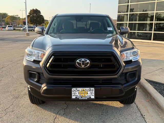 Used 2022 Toyota Tacoma SR with VIN 3TMCZ5AN3NM464124 for sale in Milwaukee, WI