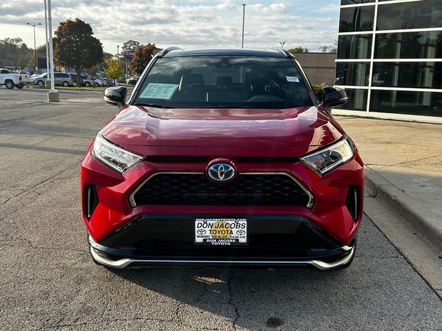 Used 2021 Toyota RAV4 XSE with VIN JTMEB3FV2MD054242 for sale in Milwaukee, WI