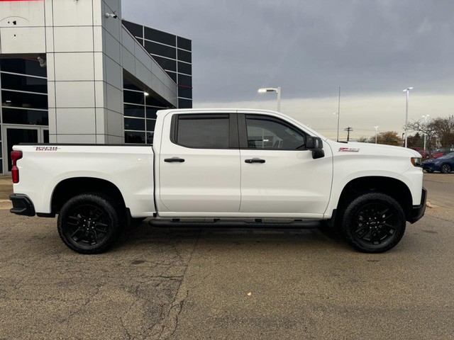 Used 2020 Chevrolet Silverado 1500 LT Trail Boss with VIN 3GCPYFED0LG117101 for sale in Milwaukee, WI