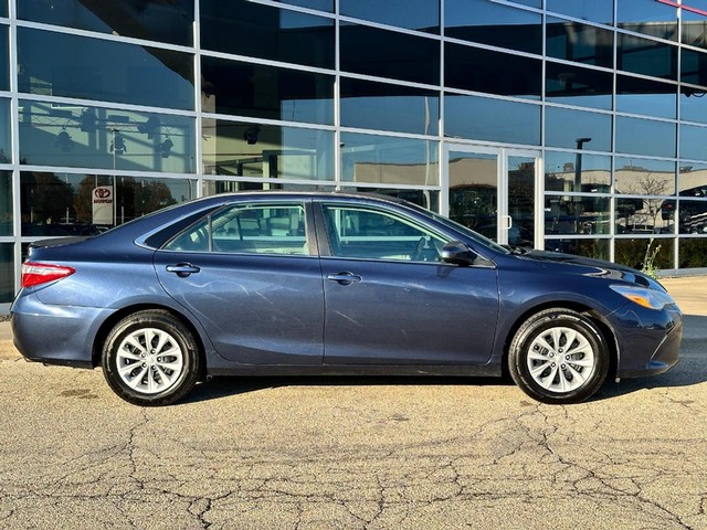 Used 2015 Toyota Camry LE with VIN 4T4BF1FK9FR510291 for sale in Milwaukee, WI