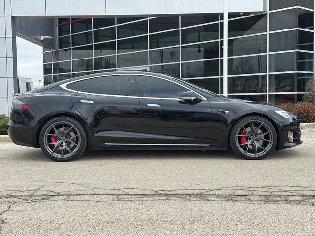 Used 2016 Tesla Model S P100D with VIN 5YJSA1E47GF177650 for sale in Milwaukee, WI