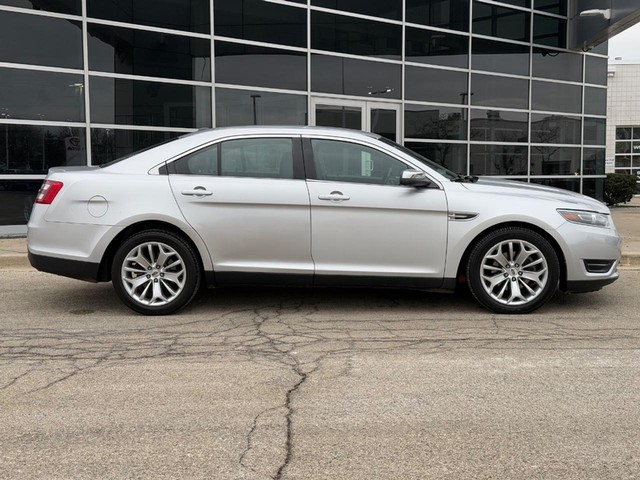 Used 2019 Ford Taurus Limited with VIN 1FAHP2F85KG118035 for sale in Milwaukee, WI