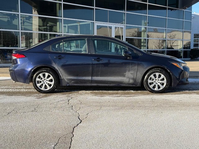 Used 2020 Toyota Corolla LE with VIN 5YFEPRAE6LP139477 for sale in Milwaukee, WI