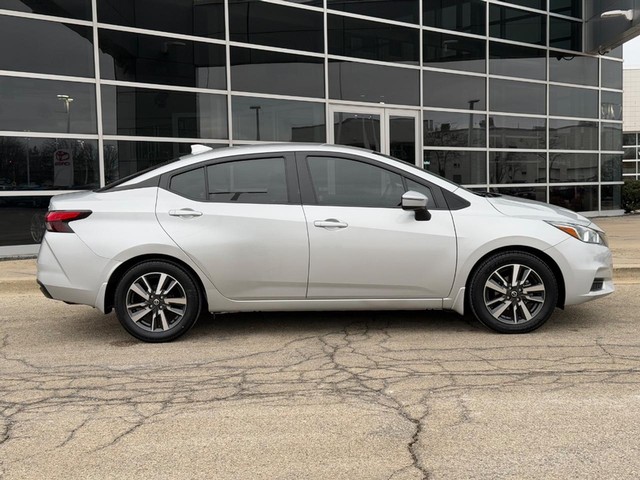 Used 2021 Nissan Versa Sedan SV with VIN 3N1CN8EV8ML886694 for sale in Milwaukee, WI