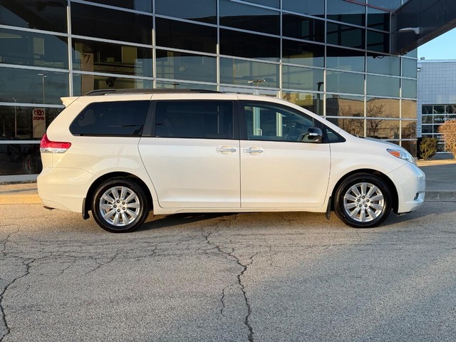 Used 2014 Toyota Sienna Limited with VIN 5TDDK3DC0ES079305 for sale in Milwaukee, WI