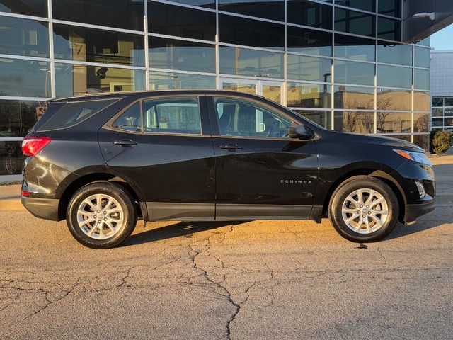 Used 2018 Chevrolet Equinox LS with VIN 2GNAXREV3J6328439 for sale in Milwaukee, WI