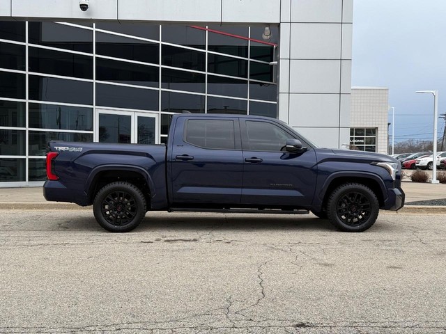 Used 2022 Toyota Tundra SR5 with VIN 5TFLA5DB4NX023086 for sale in Milwaukee, WI