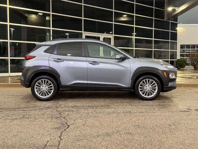 Used 2021 Hyundai Kona SEL with VIN KM8K2CAA2MU683180 for sale in Milwaukee, WI