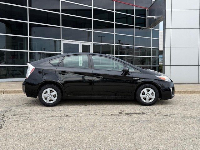 Used 2010 Toyota Prius II with VIN JTDKN3DU7A0172603 for sale in Milwaukee, WI