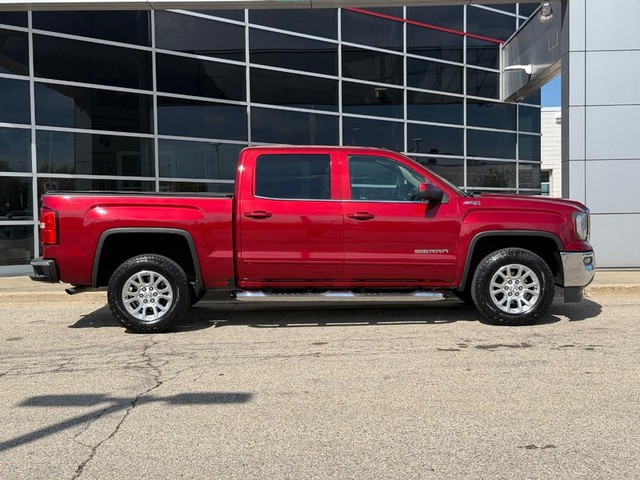 GMC Sierra 1500 Vehicle Full-screen Gallery Image 02